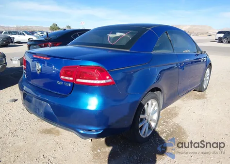 2012 Volkswagen Eos Komfort z USA, uszkodzony, nr VIN WVWBW7AH4CV005732